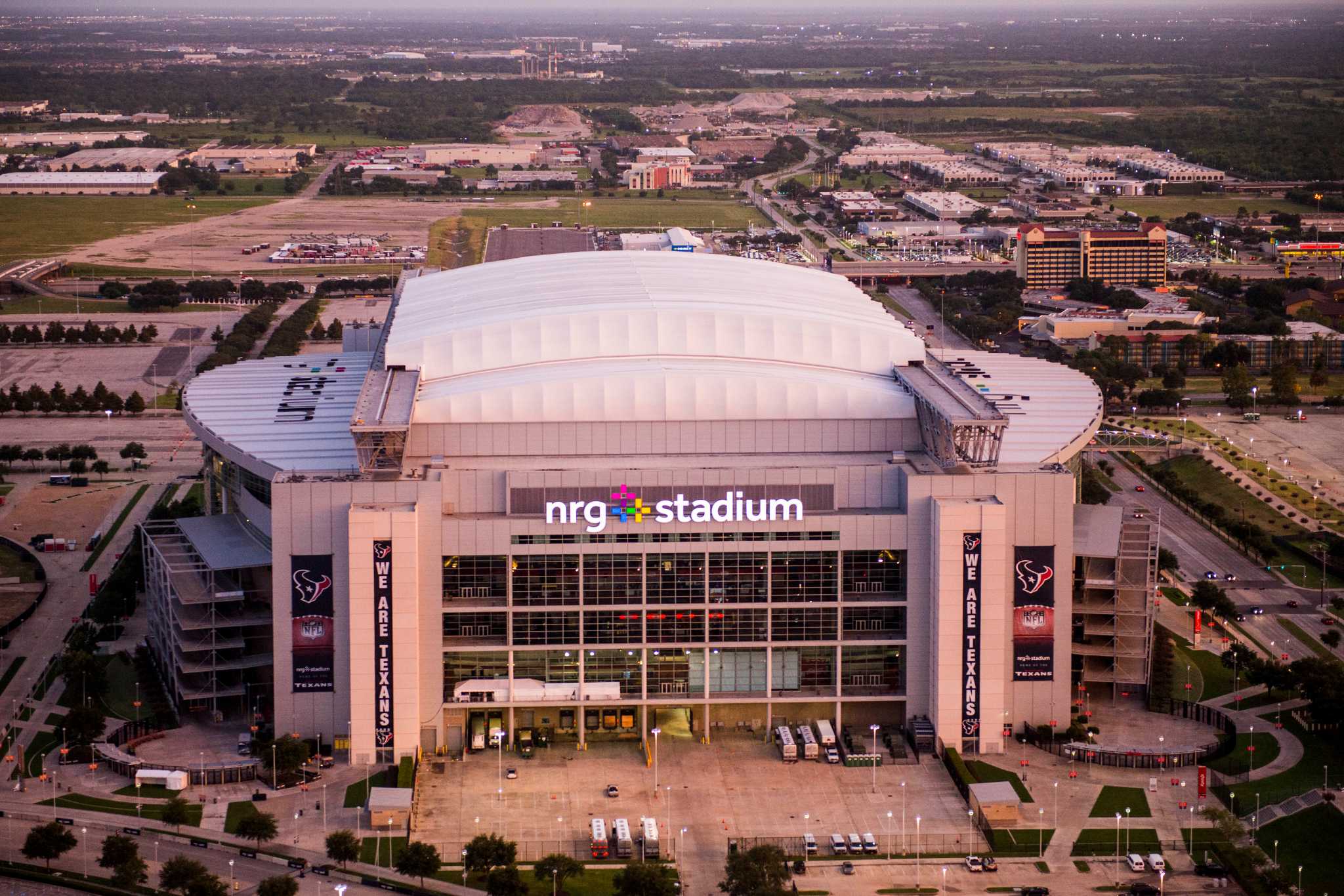 nrg stadium roof