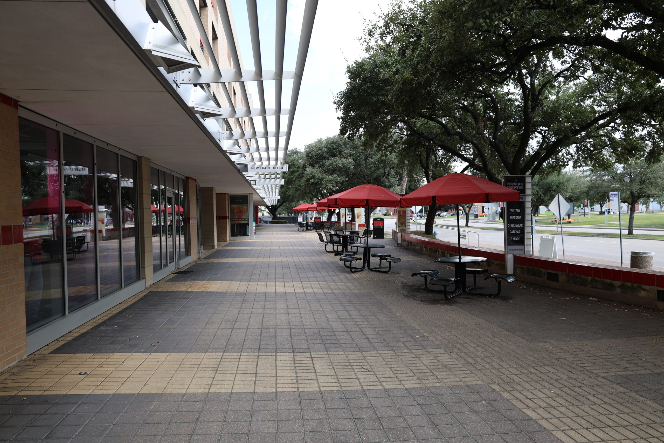 University of Houston Walkway