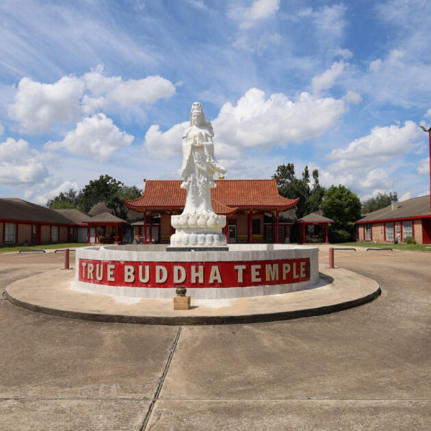 True Buddha Temple